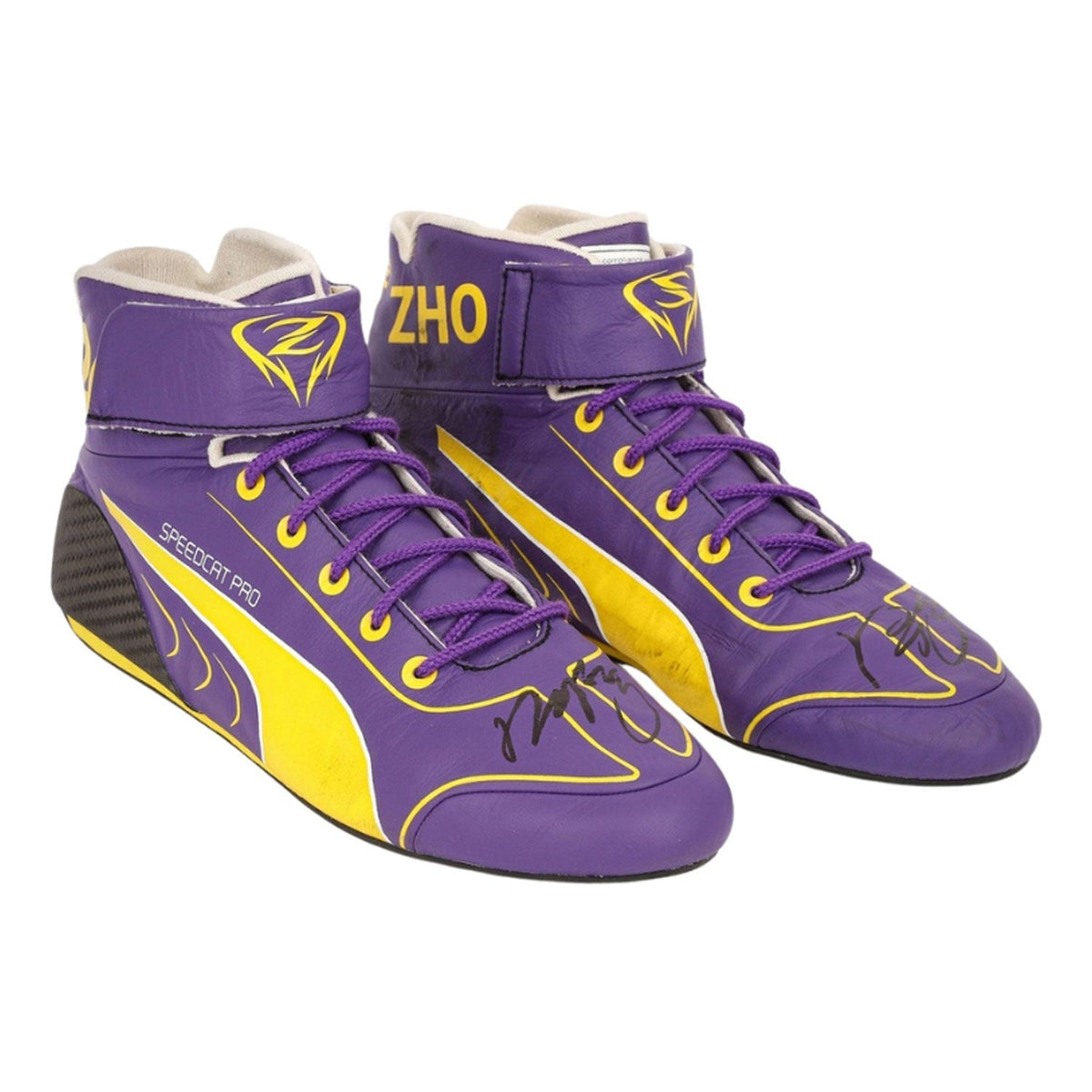 2023 Mexico City GP Zhou Guanyu Racing Shoes in blue and yellow, with printed colour panels along the sides. A neat match for a printed race suit or fan attire.